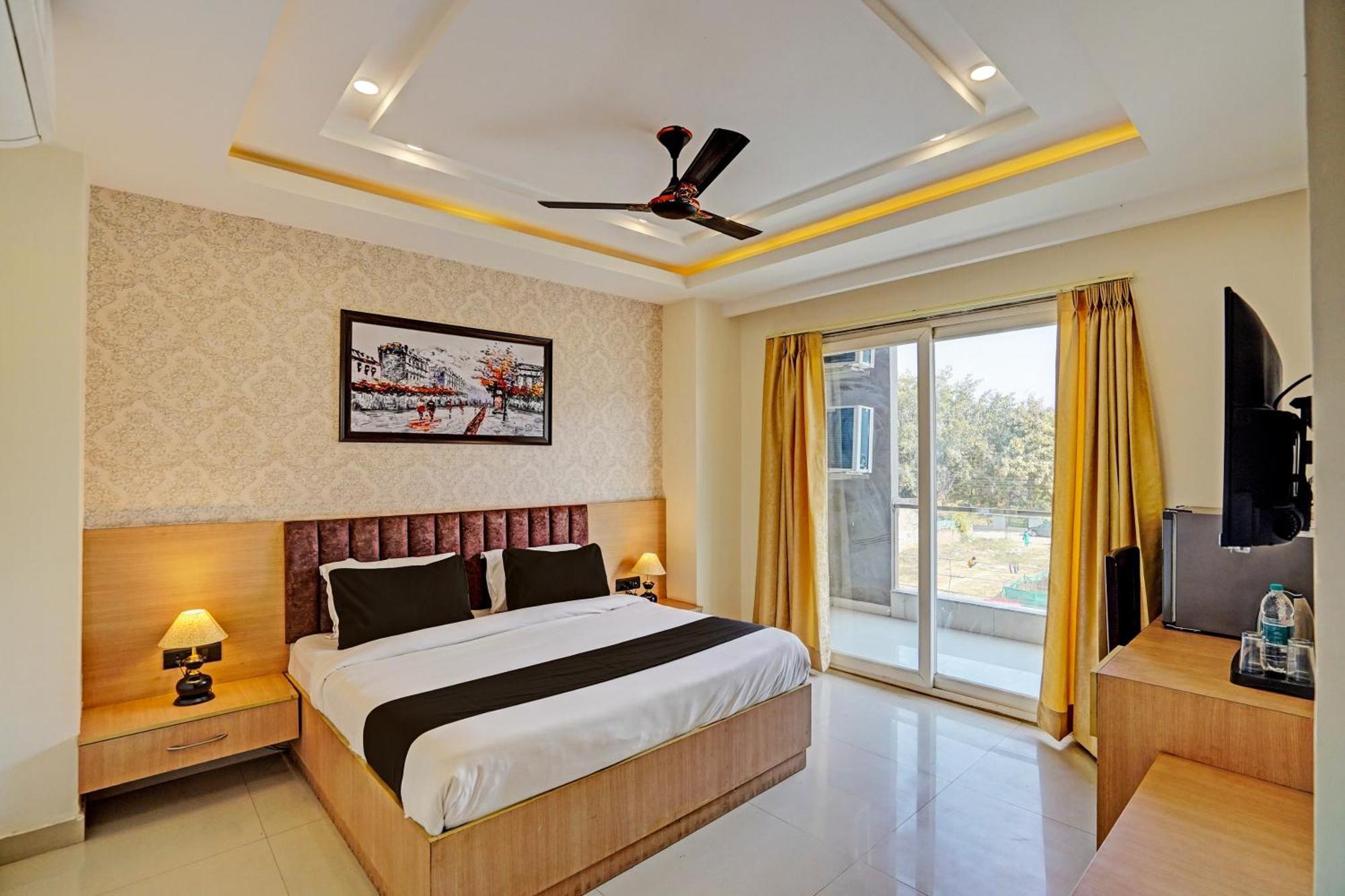 Hight Tej Palace Near Igi Airport Delhi Hotel 4*