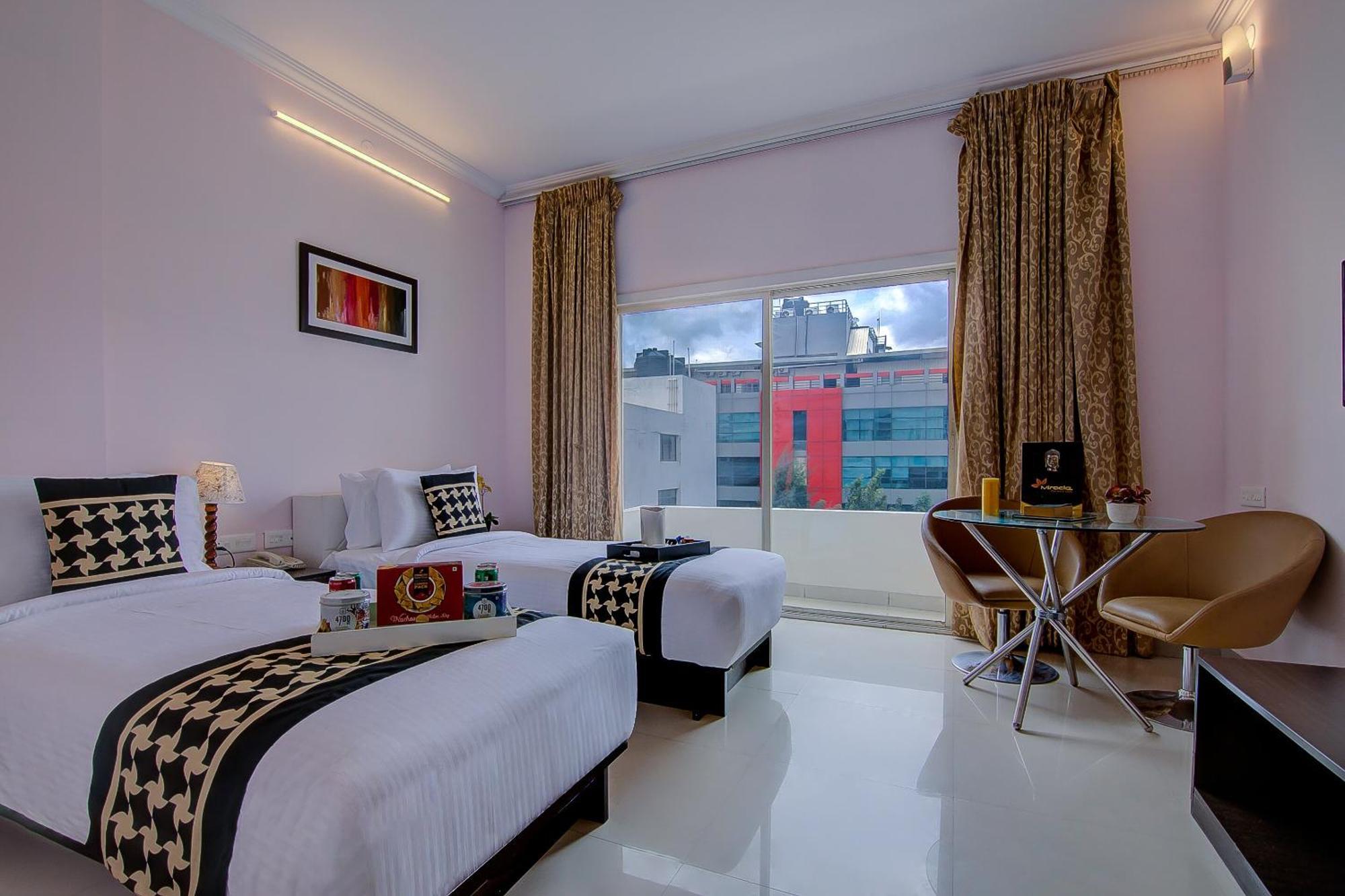 Hight Tej Palace Near Igi Airport Delhi Hotel
